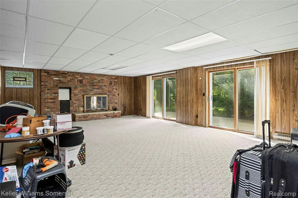 2344 Rochester Road Addison Township MI 48367