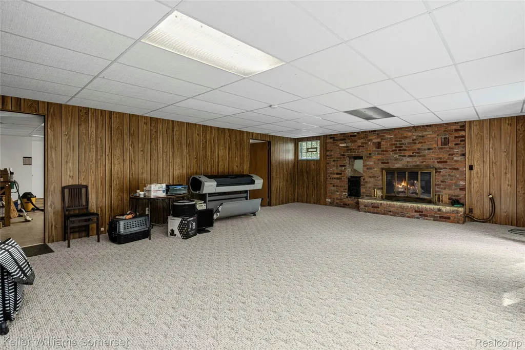 2344 Rochester Road Addison Township MI 48367