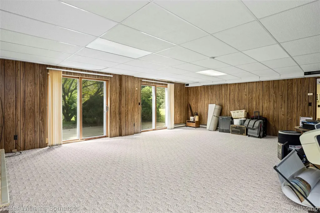 2344 Rochester Road Addison Township MI 48367