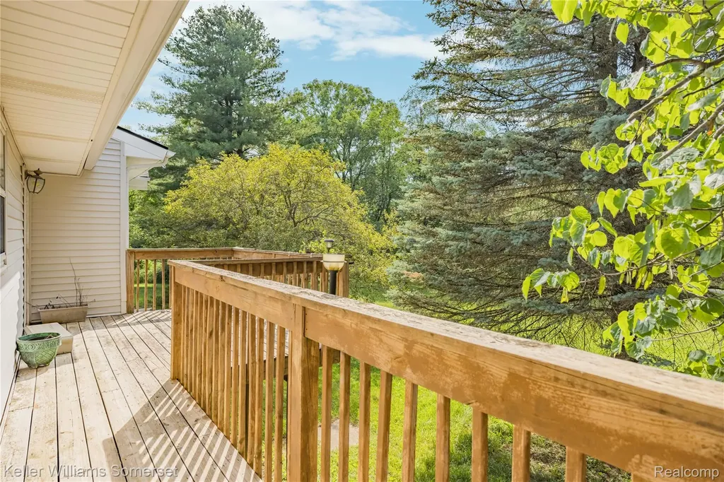 2344 Rochester Road Addison Township MI 48367