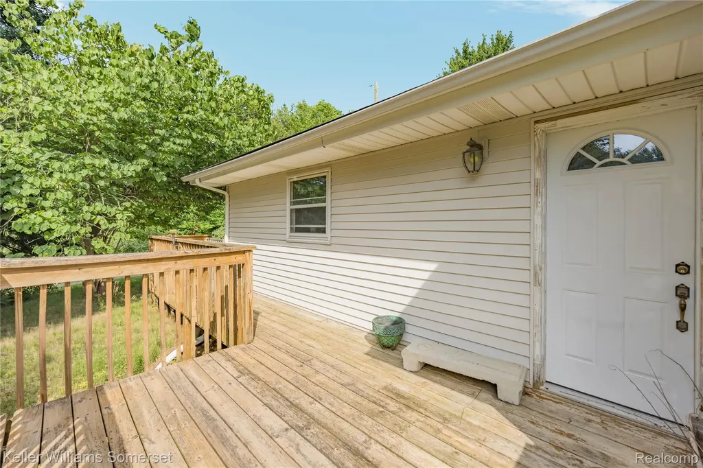 2344 Rochester Road Addison Township MI 48367