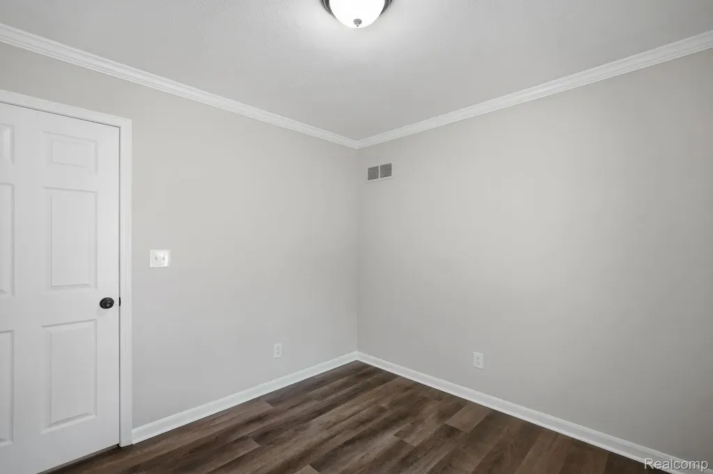47078 Auburn Court Shelby Charter Township MI 48317
