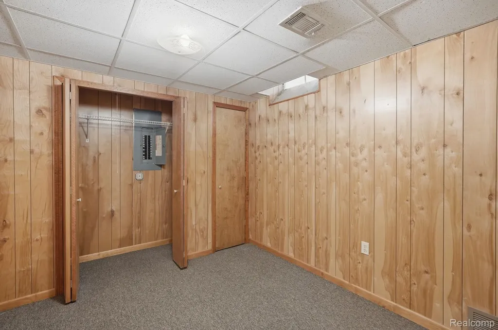 47078 Auburn Court Shelby Charter Township MI 48317