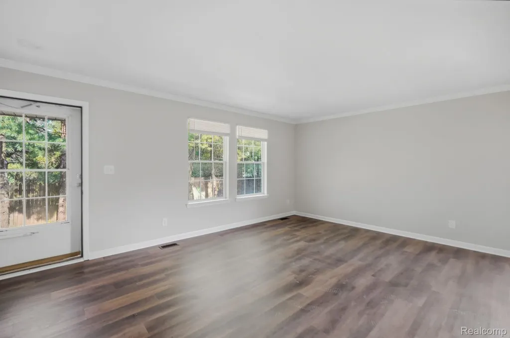 47078 Auburn Court Shelby Charter Township MI 48317