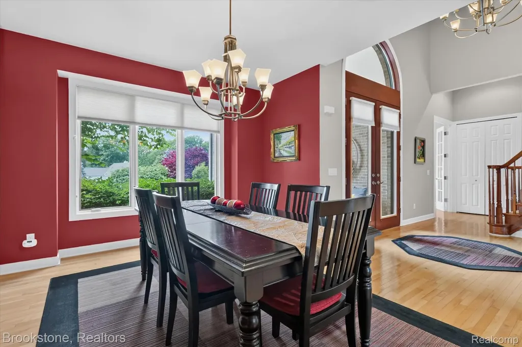 1330 Corey Cove White Lake Charter Township MI 48383