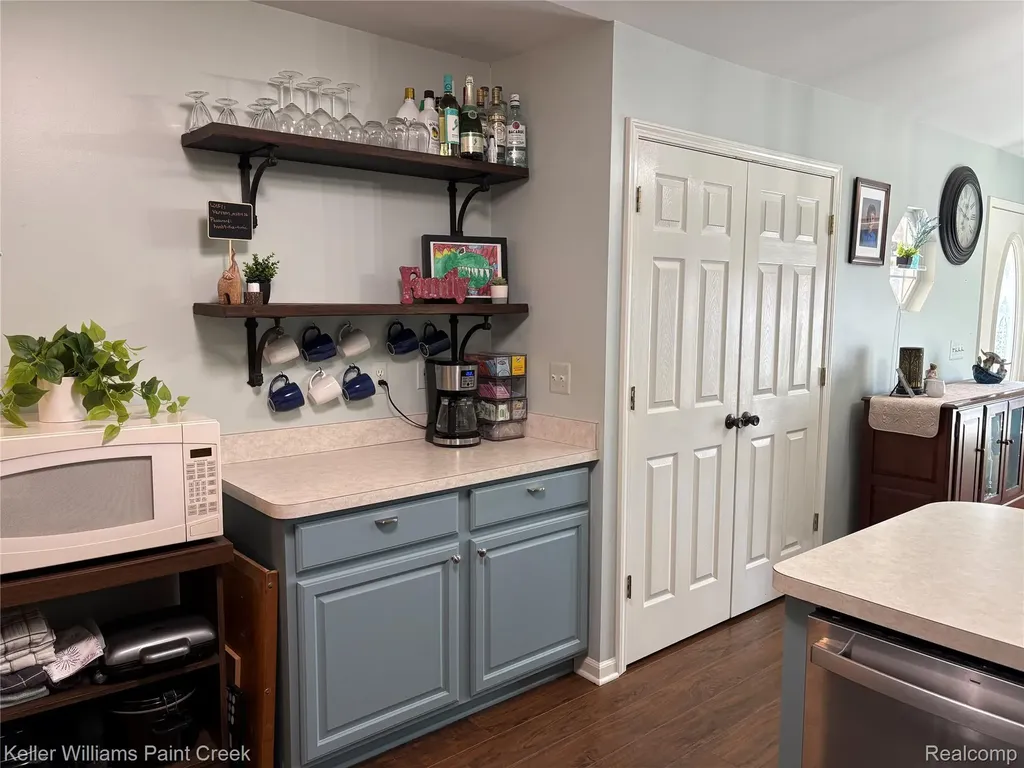465 Victoria Lane Romeo Village MI 48065