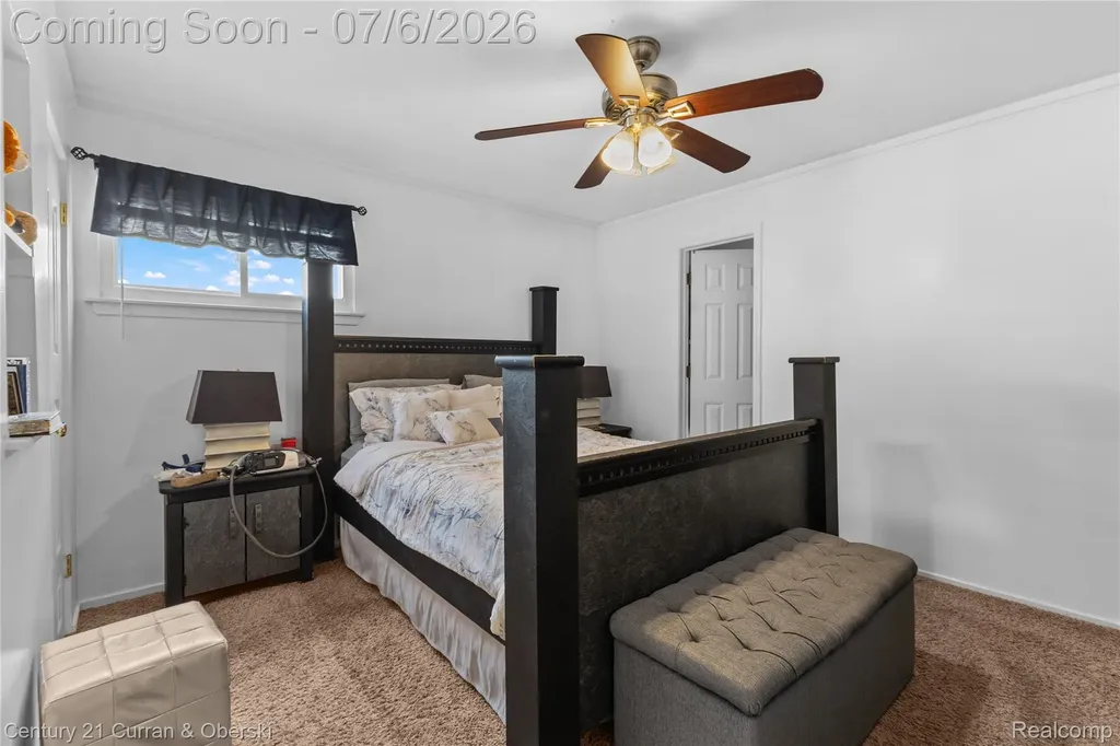 29683 Marquette Street Garden City City MI 48135