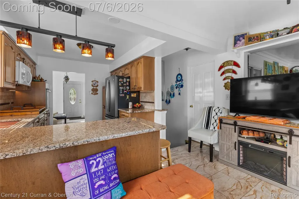 29683 Marquette Street Garden City City MI 48135