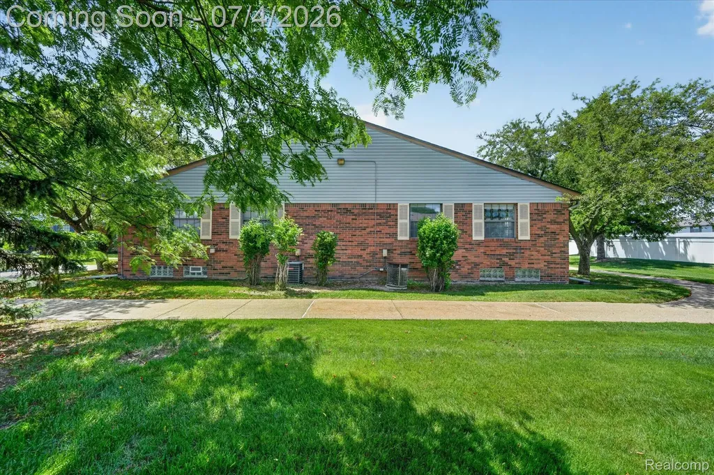 43628 W Arbor Way Drive Canton Charter Township MI 48188