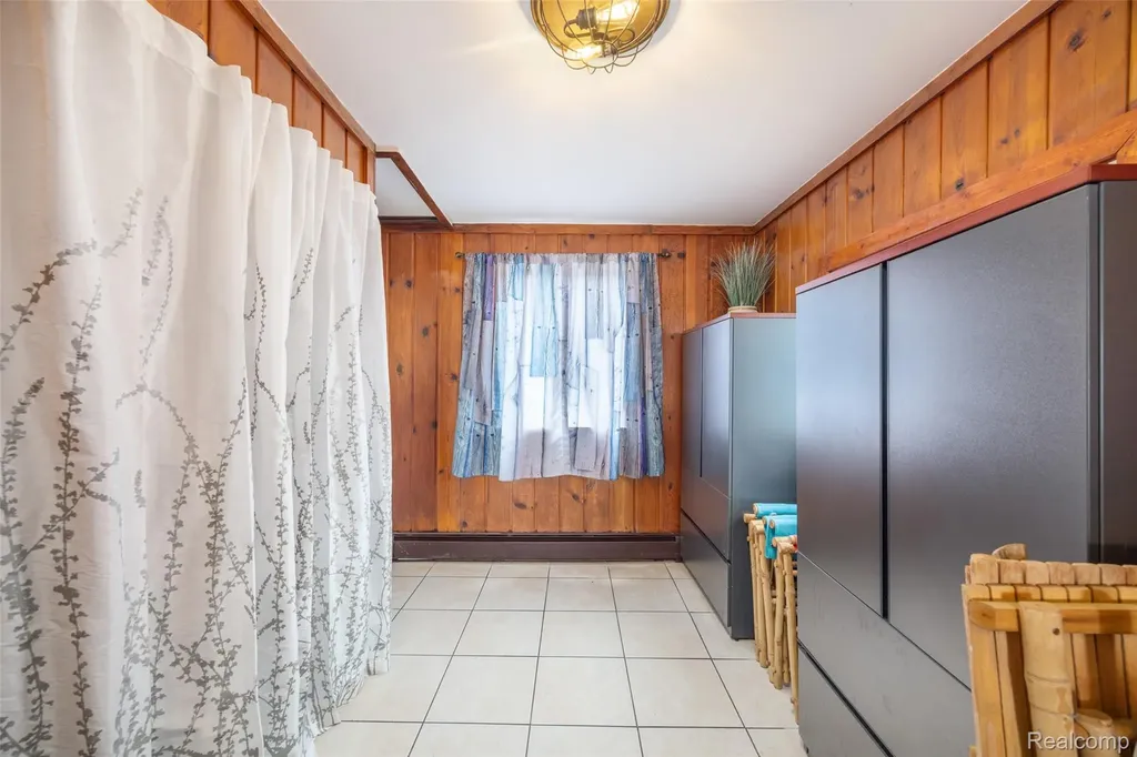 41260 Conger Bay Drive Harrison Charter Township MI 48045