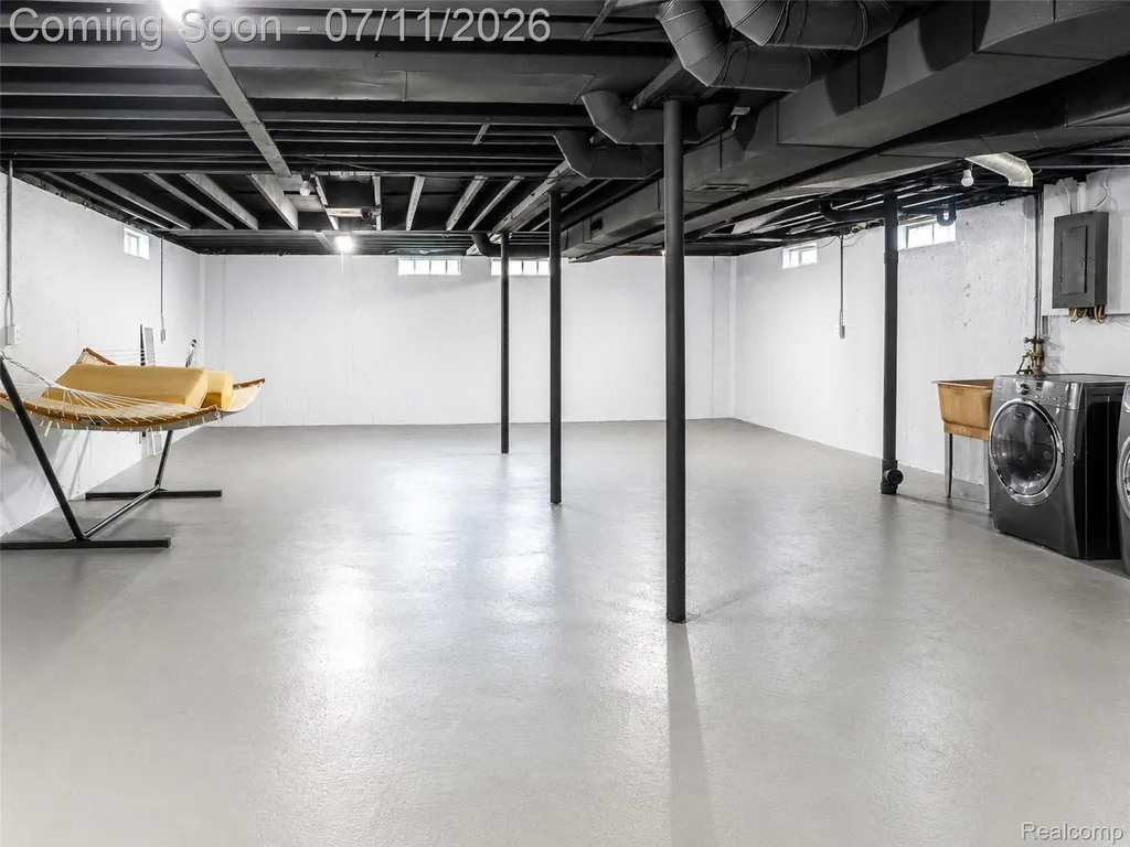 3120 La Salle Drive Ann Arbor City MI 48108