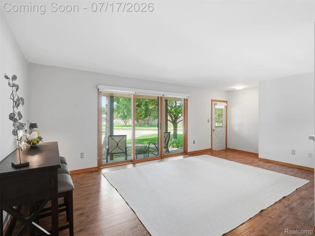 49139 Conway Court Shelby Charter Township MI 48315