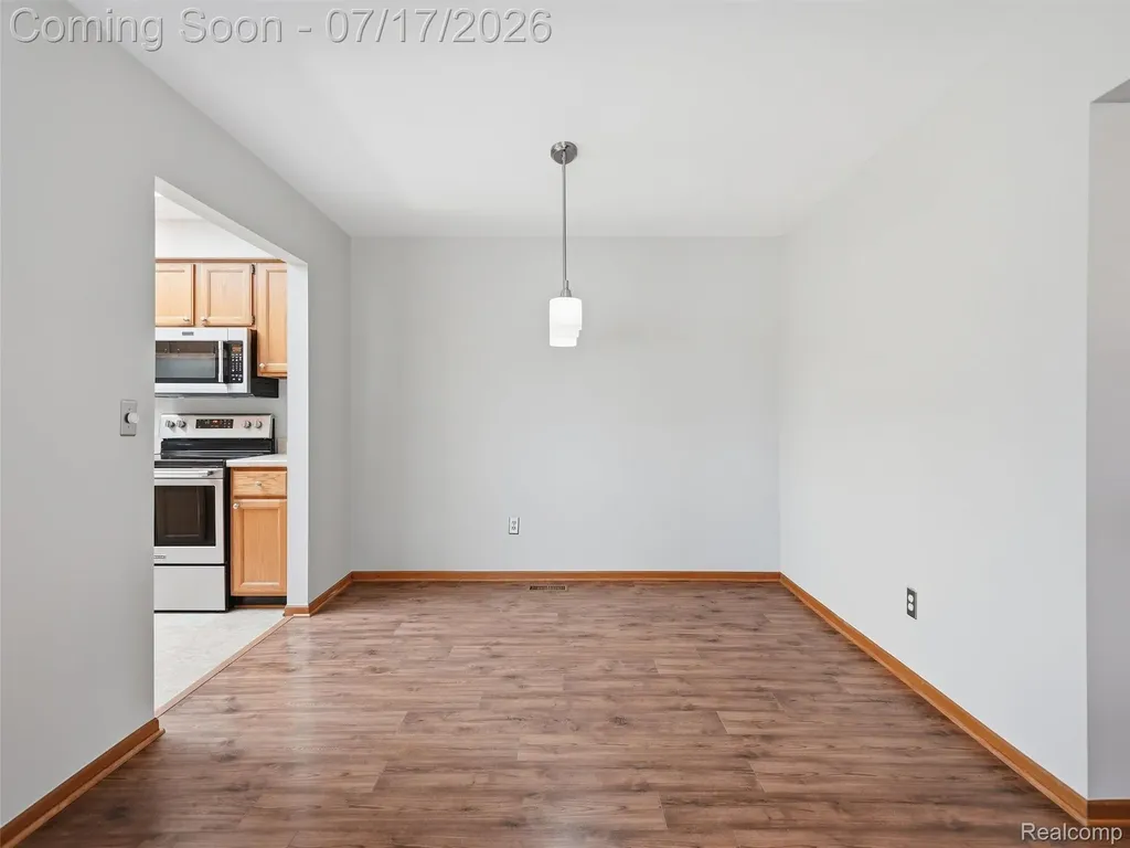 49139 Conway Court Shelby Charter Township MI 48315