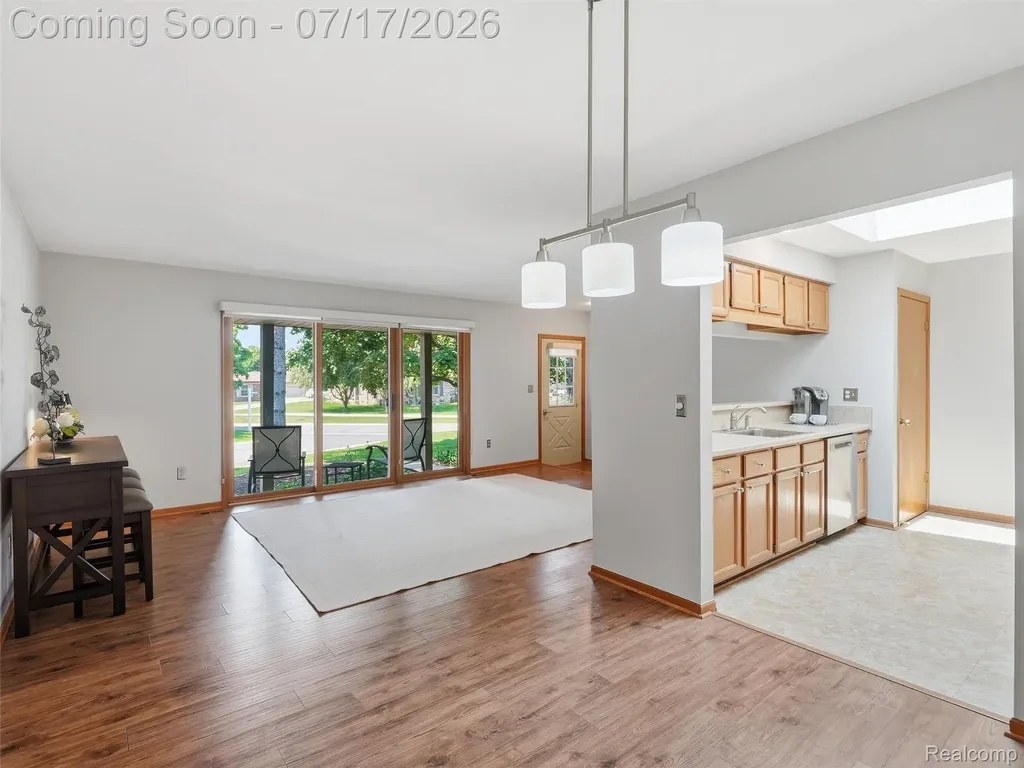 49139 Conway Court Shelby Charter Township MI 48315