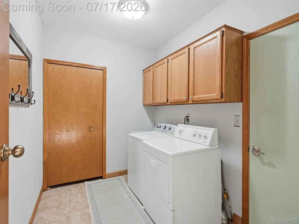 49139 Conway Court Shelby Charter Township MI 48315