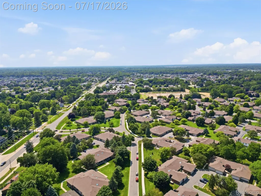 49139 Conway Court Shelby Charter Township MI 48315