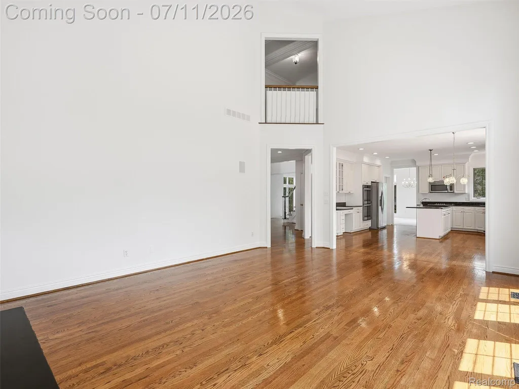 1797 Blue Grass Drive Rochester Hills City MI 48306