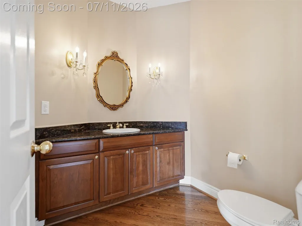 1797 Blue Grass Drive Rochester Hills City MI 48306