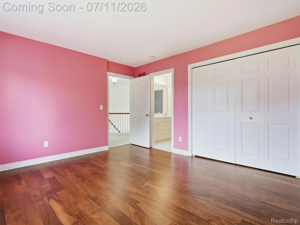 1797 Blue Grass Drive Rochester Hills City MI 48306