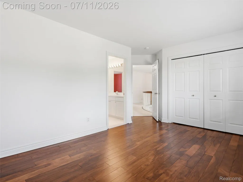 1797 Blue Grass Drive Rochester Hills City MI 48306