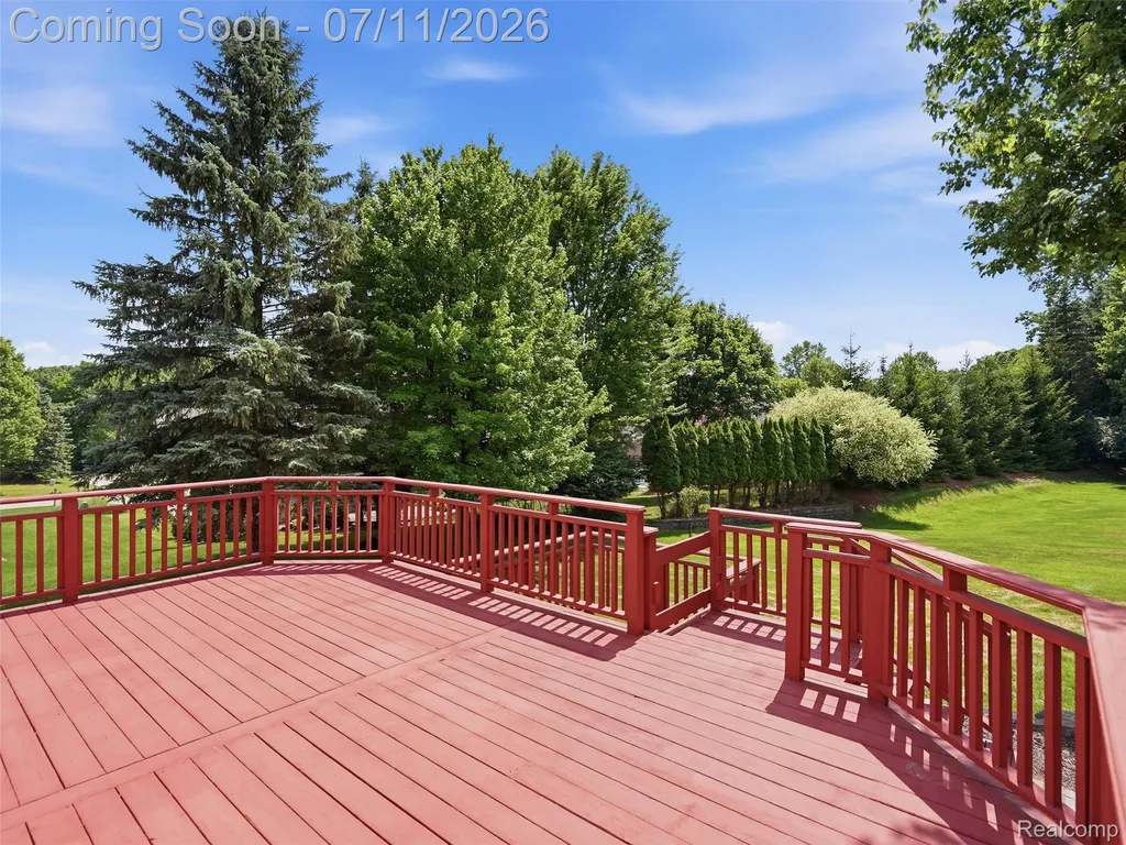 1797 Blue Grass Drive Rochester Hills City MI 48306
