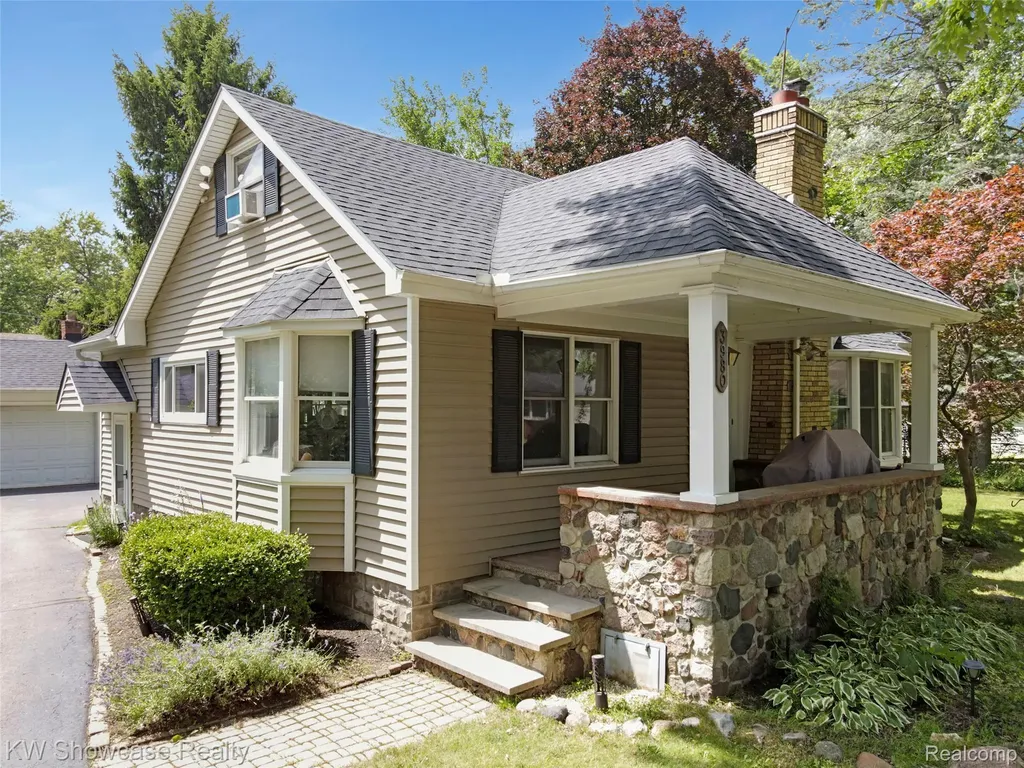 3980 Spencer Terrace West Bloomfield Charter Township MI 48323