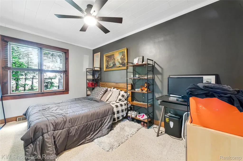 3980 Spencer Terrace West Bloomfield Charter Township MI 48323