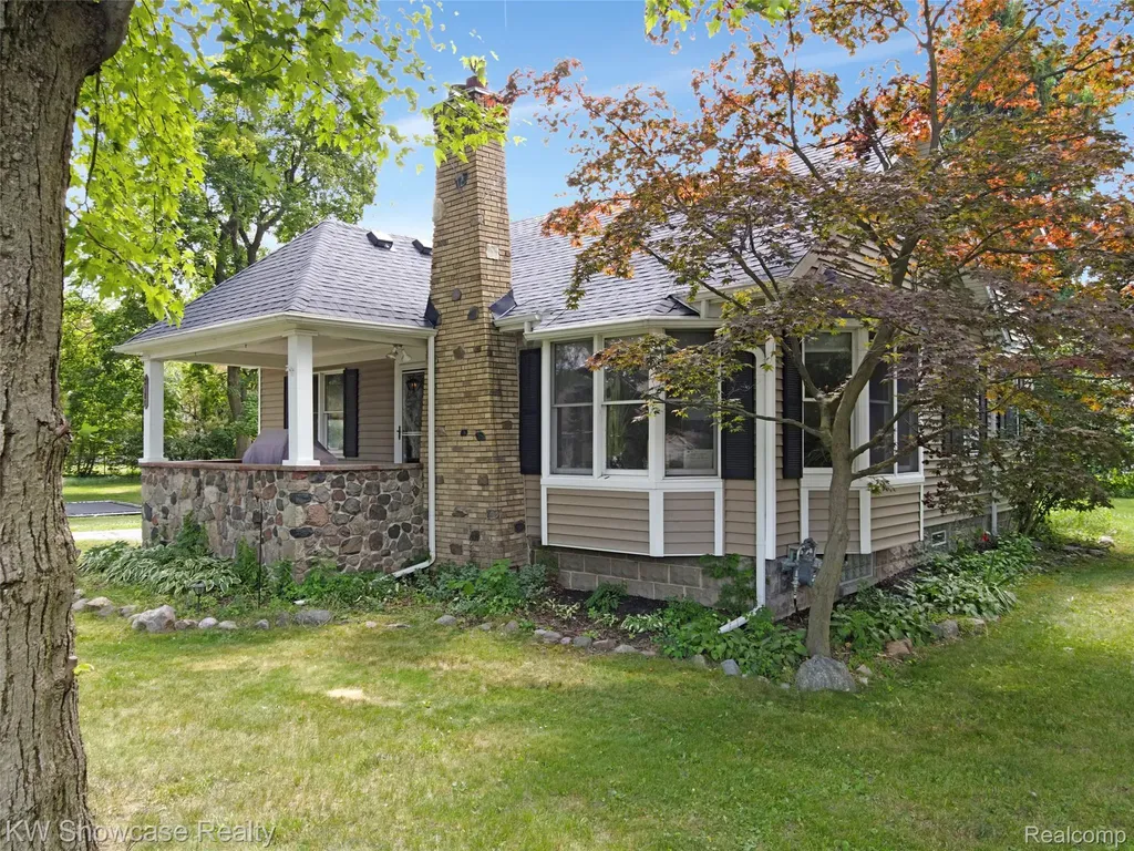 3980 Spencer Terrace West Bloomfield Charter Township MI 48323
