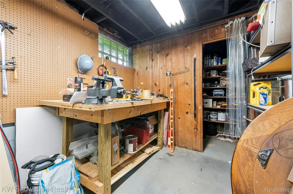 3980 Spencer Terrace West Bloomfield Charter Township MI 48323