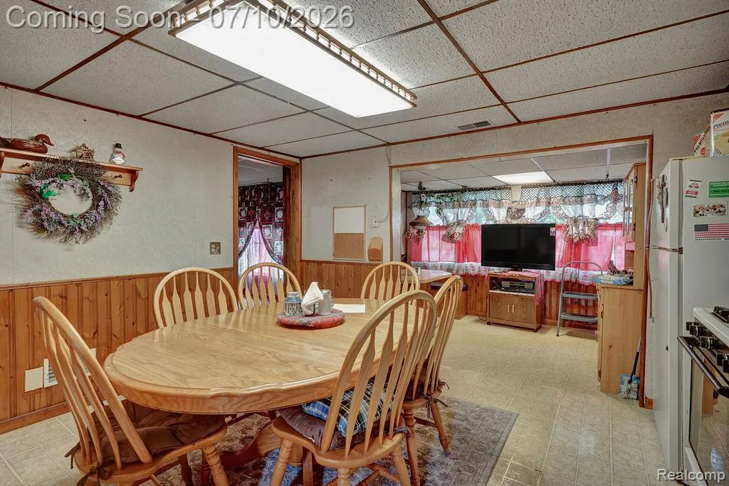 261 Fitz Road Wales Township MI 48027