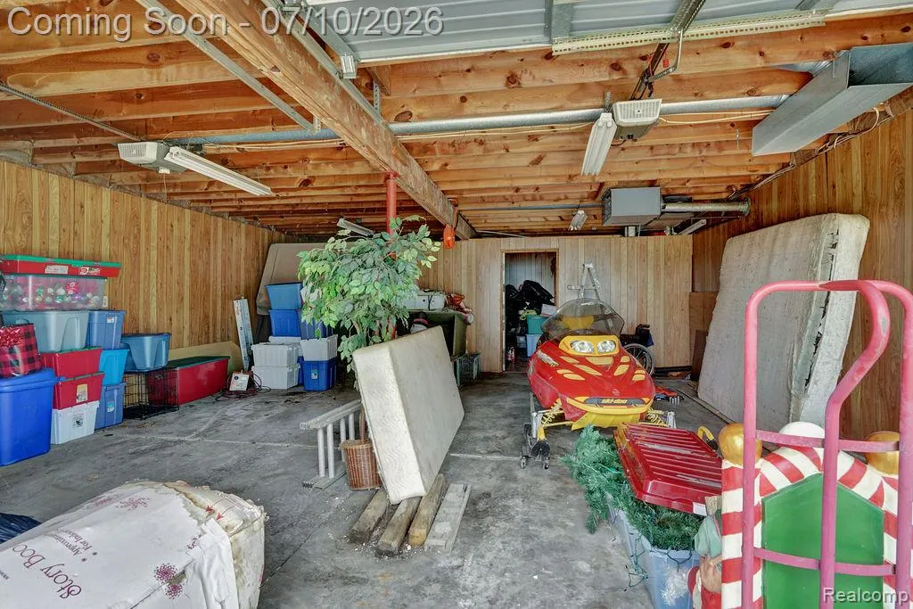 261 Fitz Road Wales Township MI 48027
