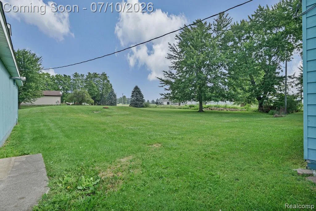 261 Fitz Road Wales Township MI 48027