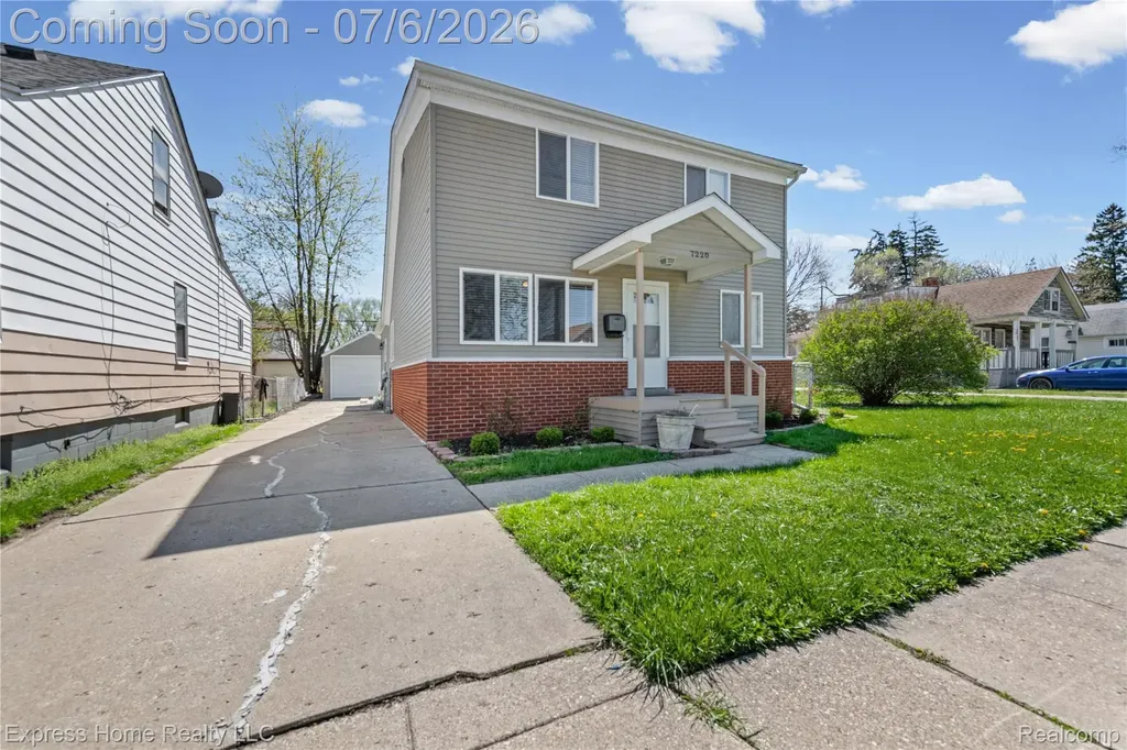 7220 Dodge Avenue Warren City MI 48091