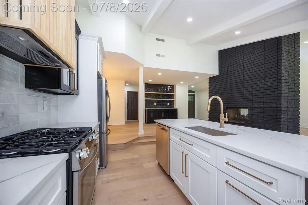 4469 Chamberlain Drive Bloomfield Hills City MI 48301