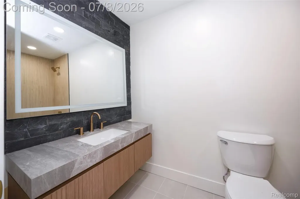 4469 Chamberlain Drive Bloomfield Hills City MI 48301