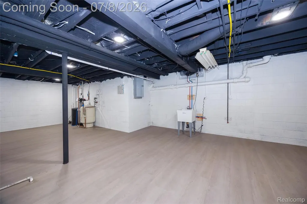 4469 Chamberlain Drive Bloomfield Hills City MI 48301