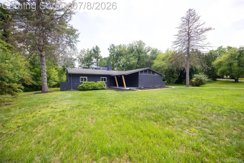 4469 Chamberlain Drive Bloomfield Hills City MI 48301