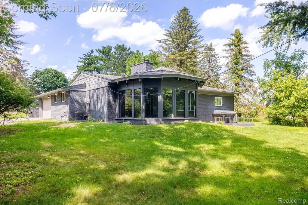 4469 Chamberlain Drive Bloomfield Hills City MI 48301