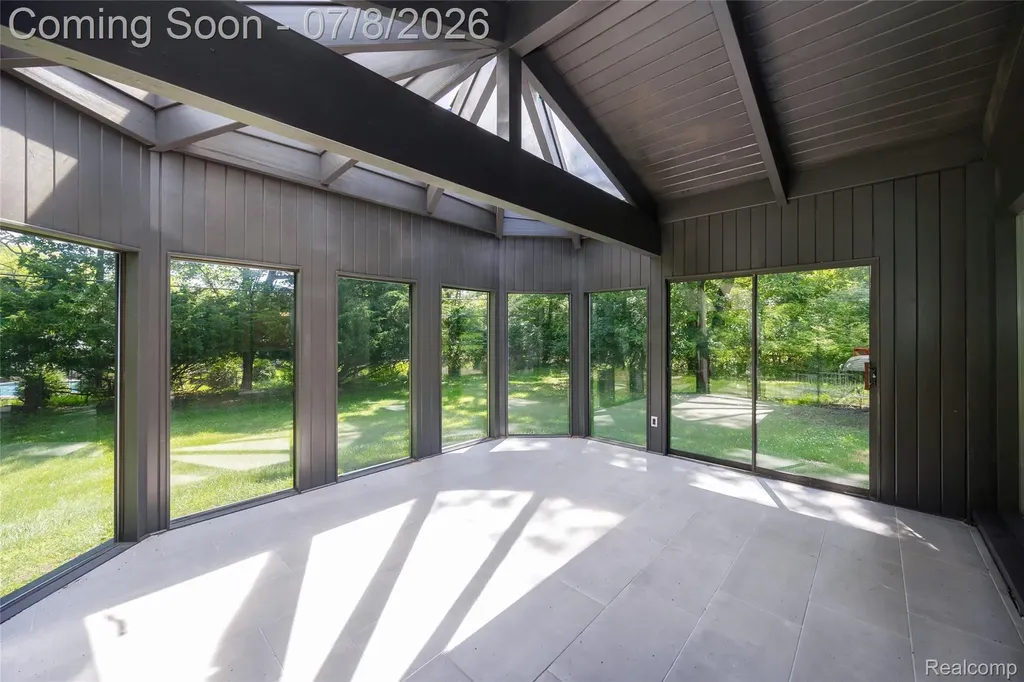 4469 Chamberlain Drive Bloomfield Hills City MI 48301