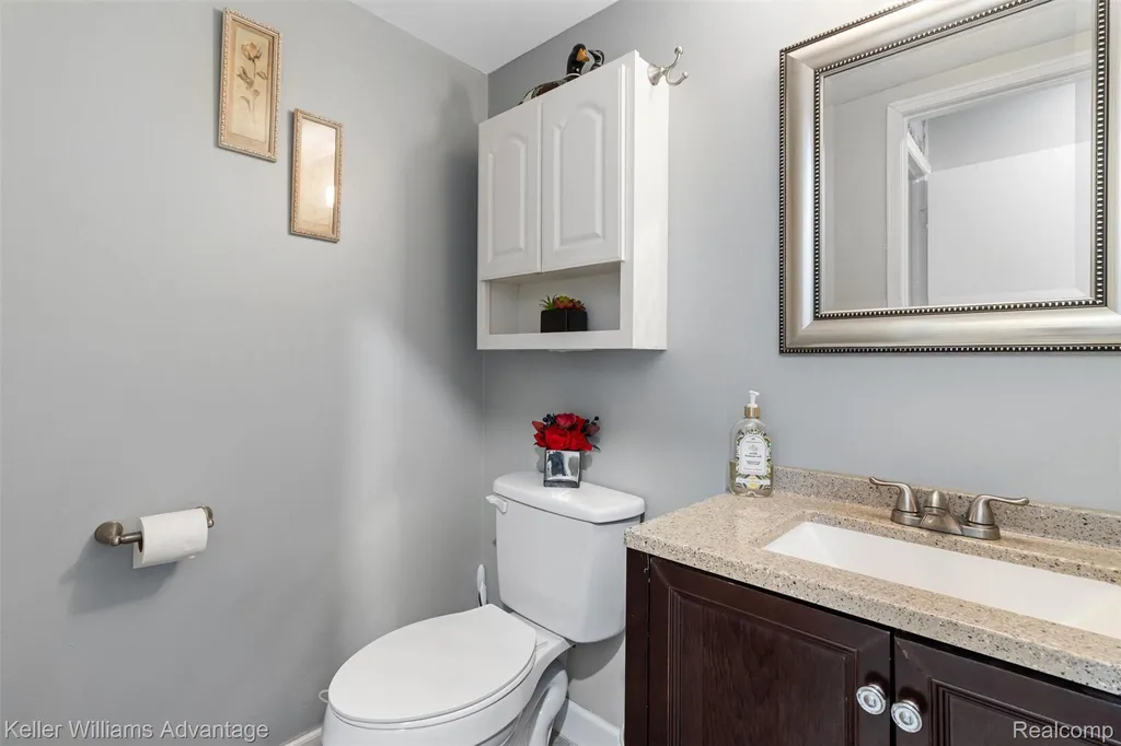 8948 Shawn Drive Sterling Heights City MI 48312