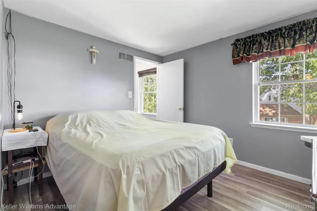 8948 Shawn Drive Sterling Heights City MI 48312