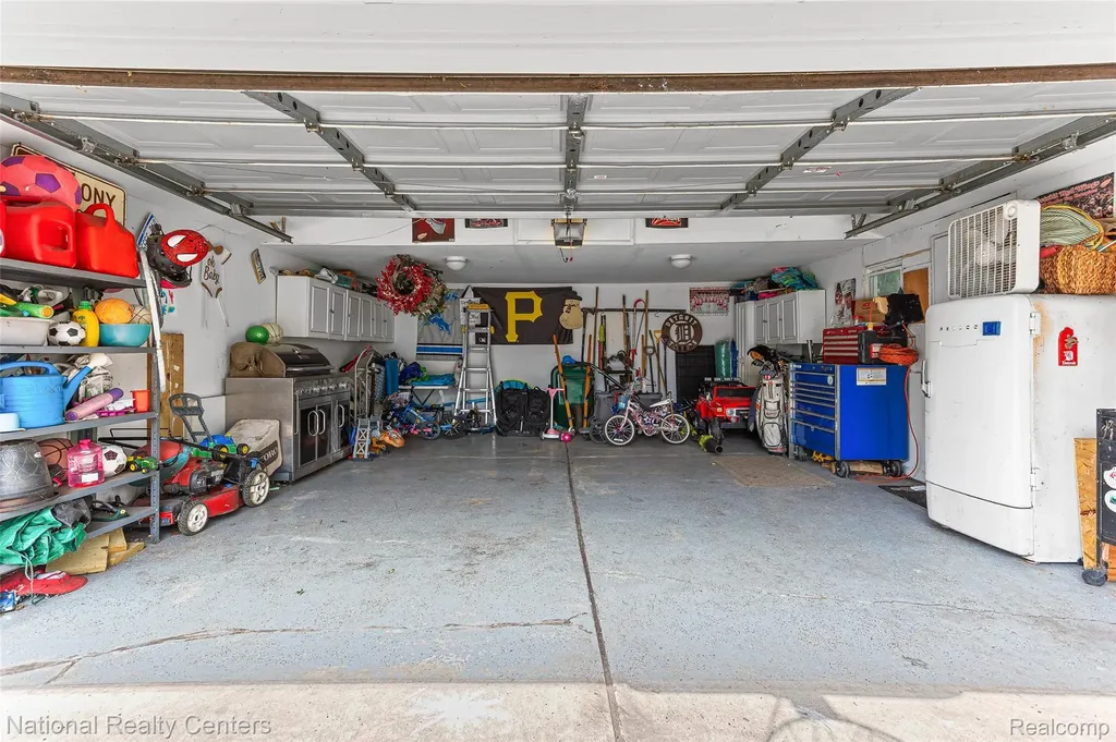 1361 Langley Boulevard Clawson City MI 48017