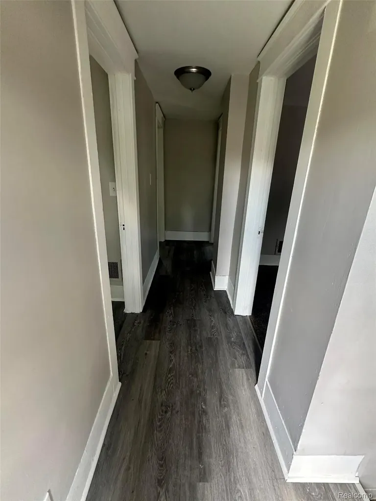 826 E Mount Morris Street Mt. Morris City MI 48458