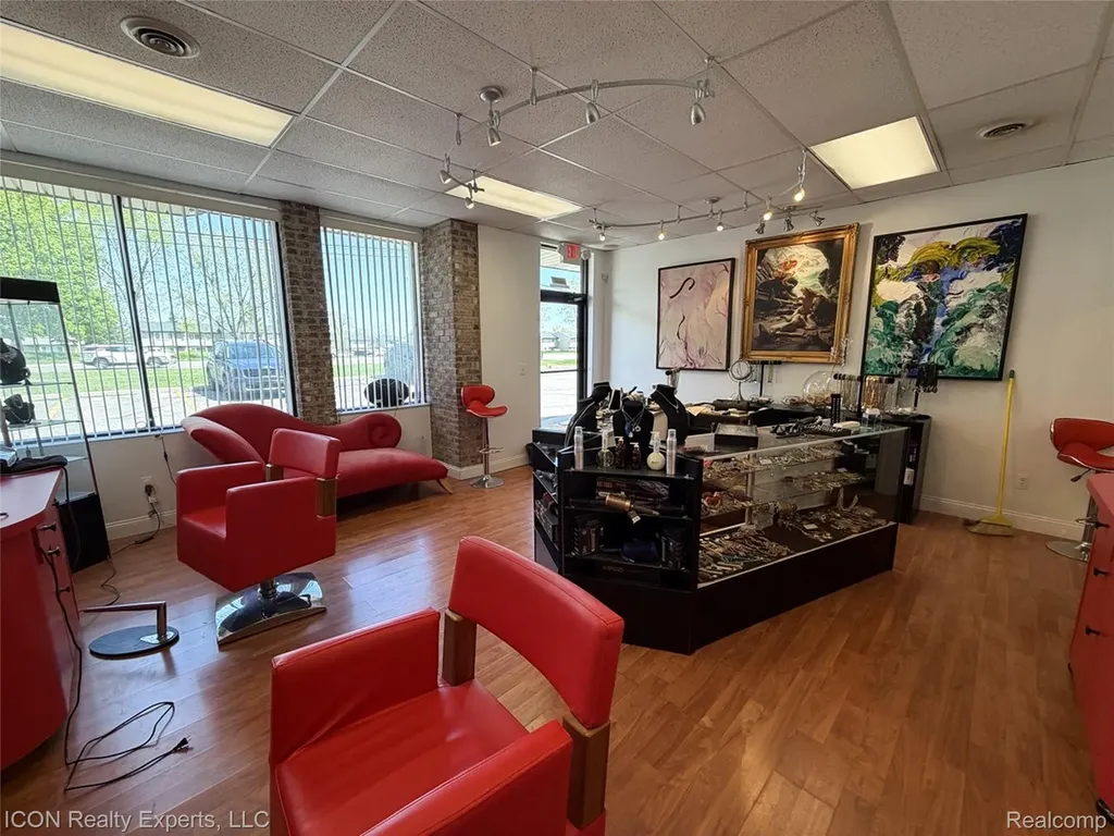 6451 Rochester Road Oakland Charter Township MI 48085