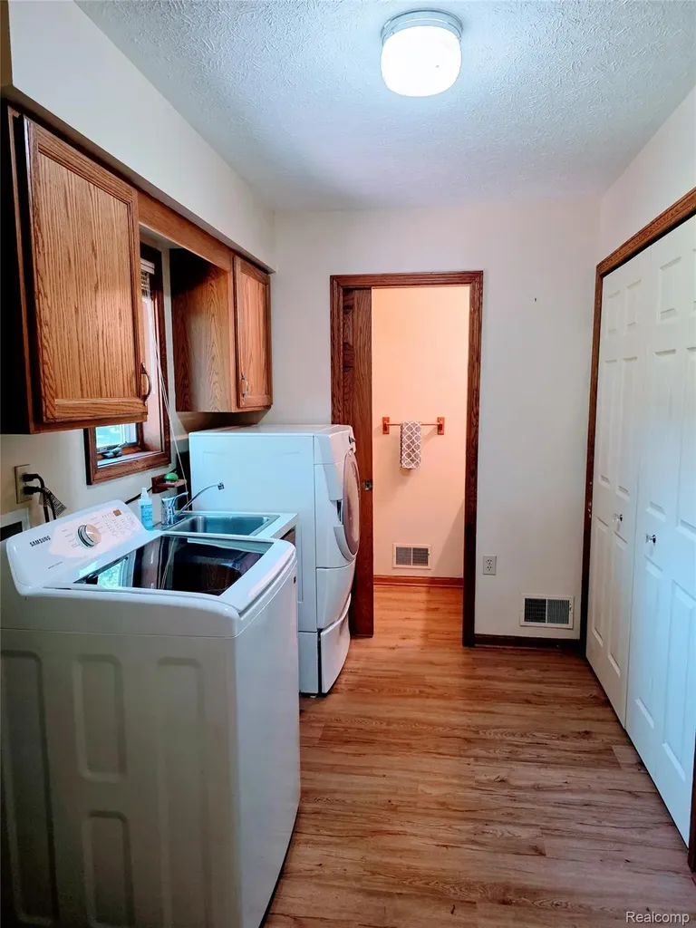 3581 N Burkhart Road Howell Township MI 48855