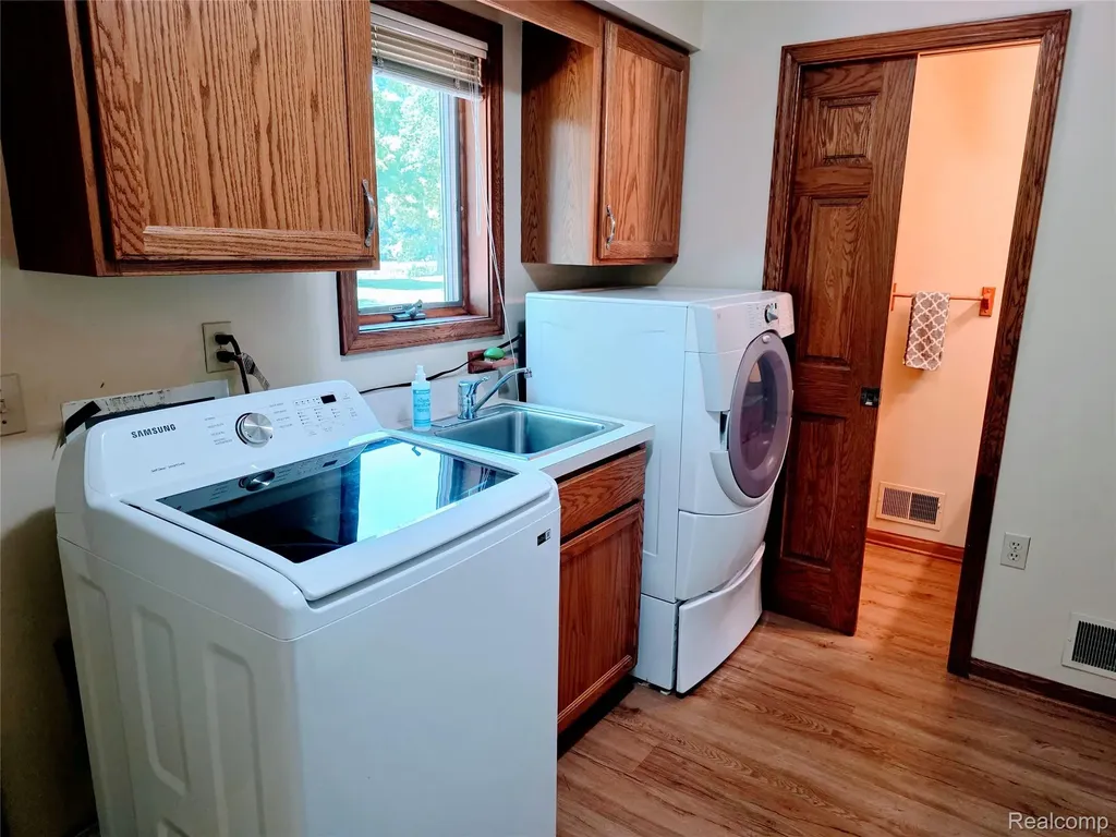 3581 N Burkhart Road Howell Township MI 48855