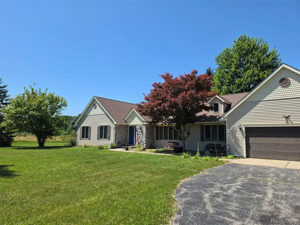 3581 N Burkhart Road Howell Township MI 48855