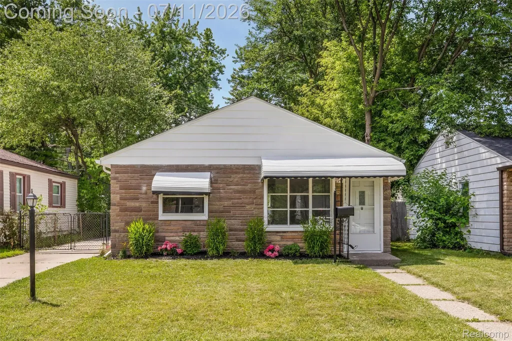 2147 E Almont Street Ferndale City MI 48220