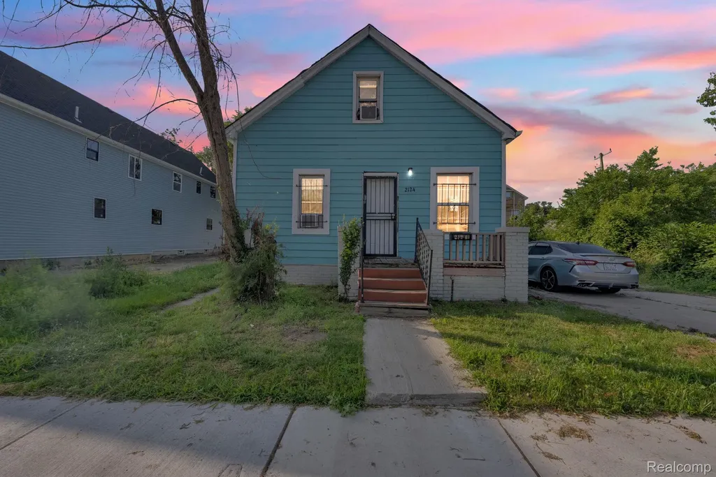 2124 Halleck Street Detroit City MI 48212