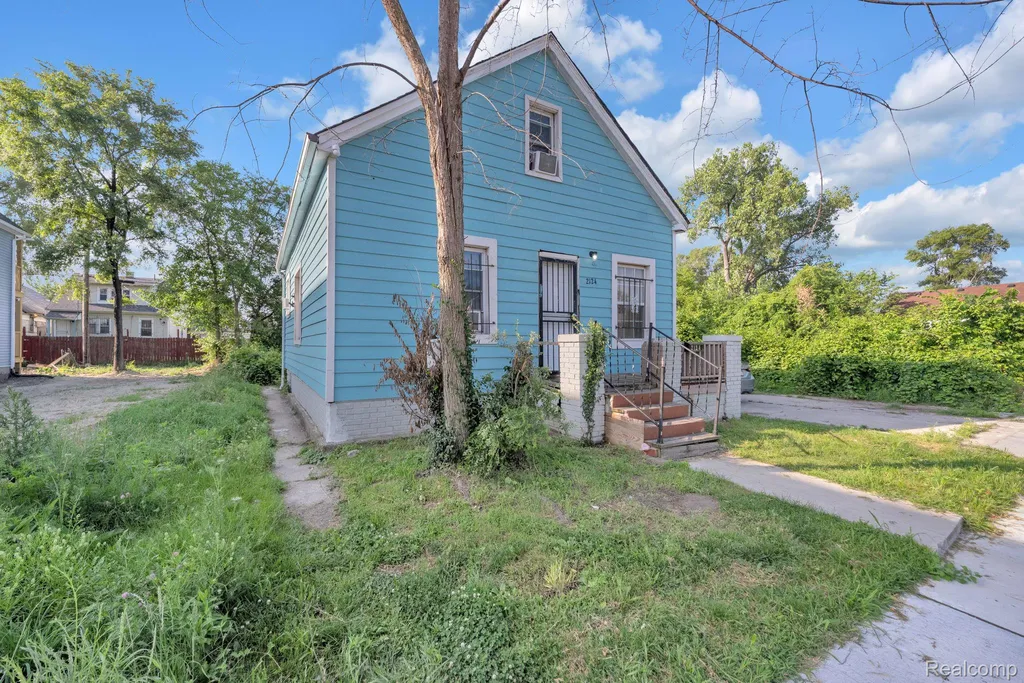 2124 Halleck Street Detroit City MI 48212